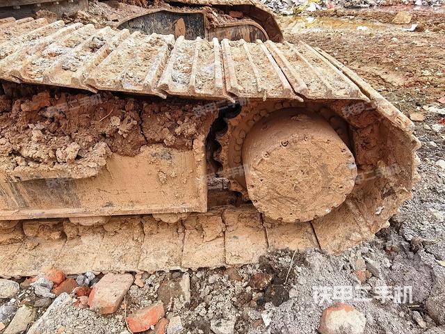 单侧履带整体（整机外观）