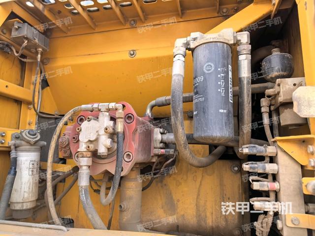 液压泵斜45 右（大件舱室）