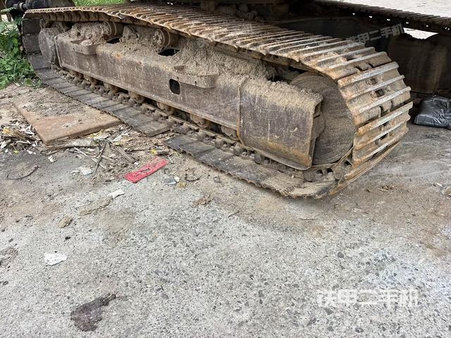 单侧履带整体（整机外观）