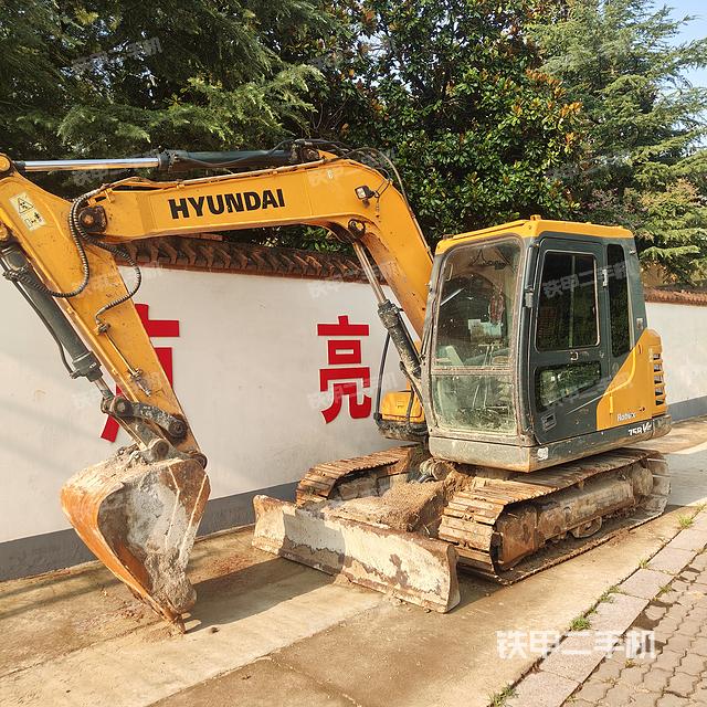 现代R80-9H挖掘机