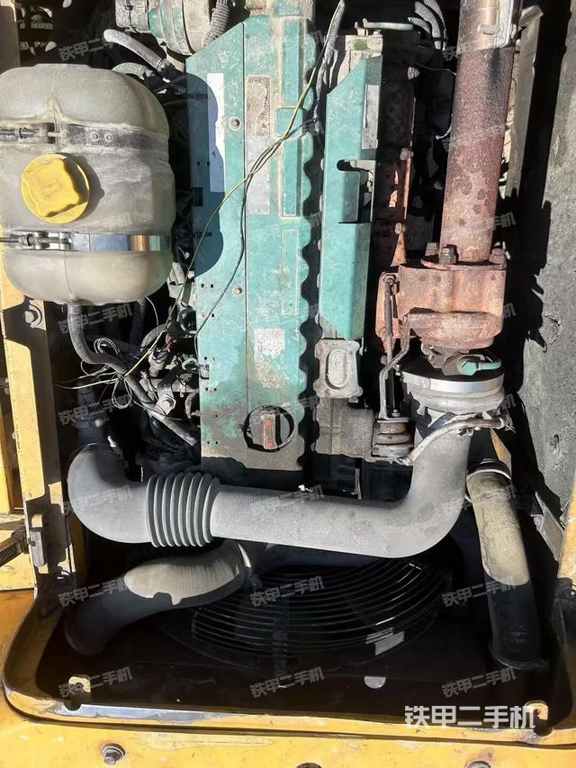 发动机整体俯视（整机外观）