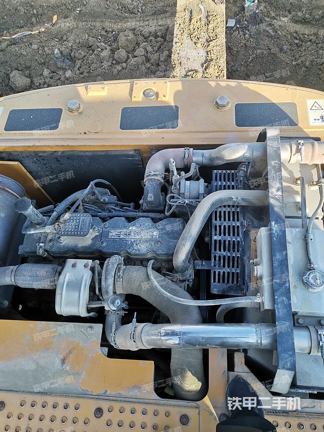 发动机整体俯视（整机外观）