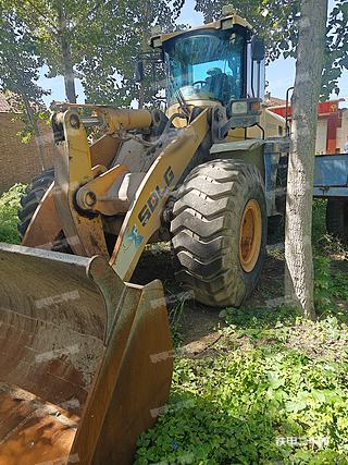 大连山东临工L955F装载机实拍图片