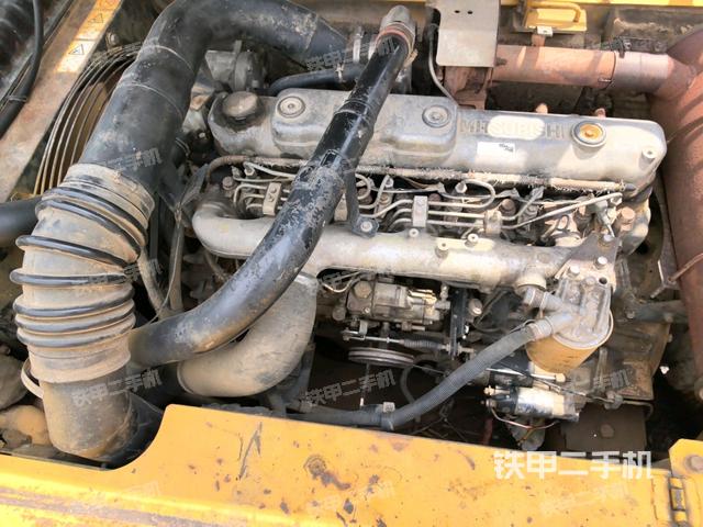 发动机室（上车部件）