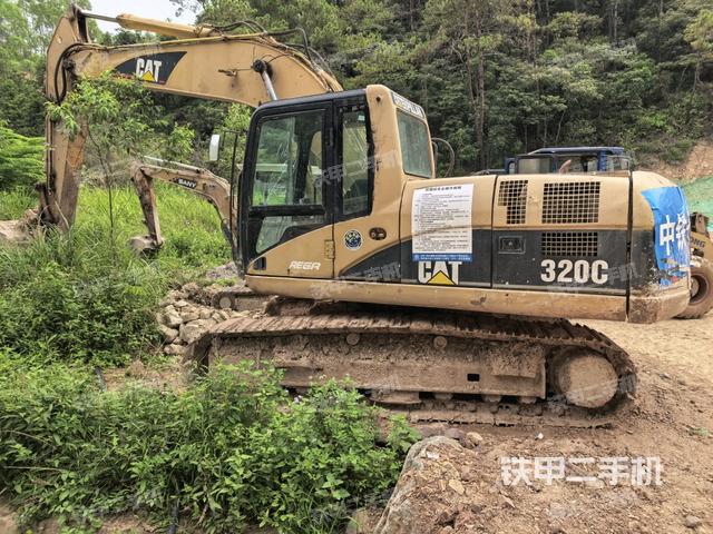 卡特彼勒320C挖掘機(jī)