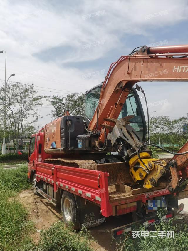 驾驶室顶部（整机外观）