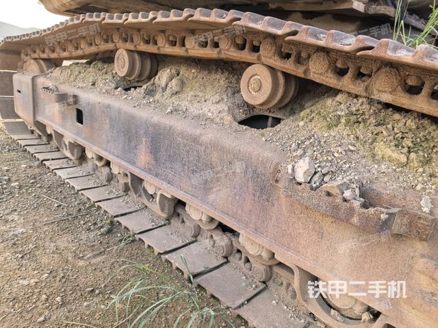 左侧行走马达盖板（行走机构）