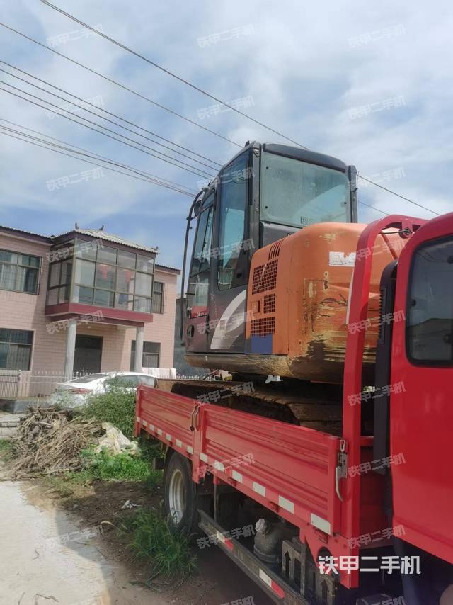 驾驶室整体（整机外观）