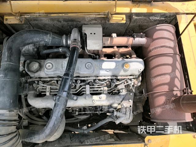 气门室盖螺丝特写（上车部件）