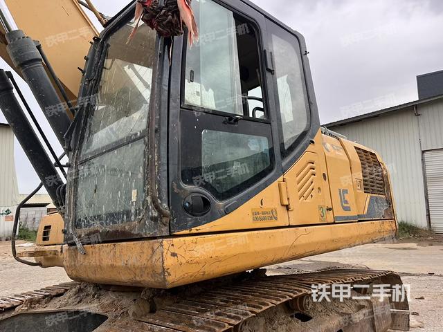 柳工CLG920E挖掘机