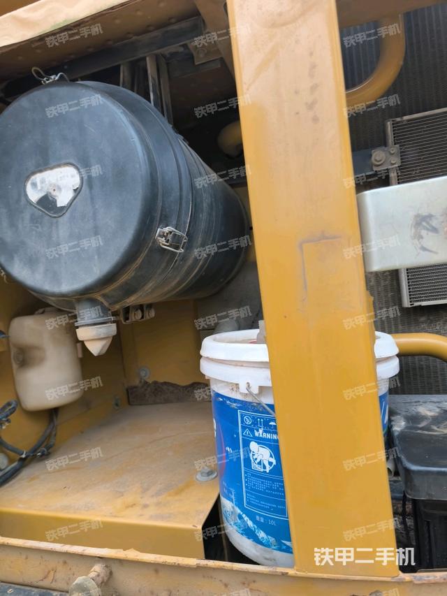 液压泵室（大件舱室）