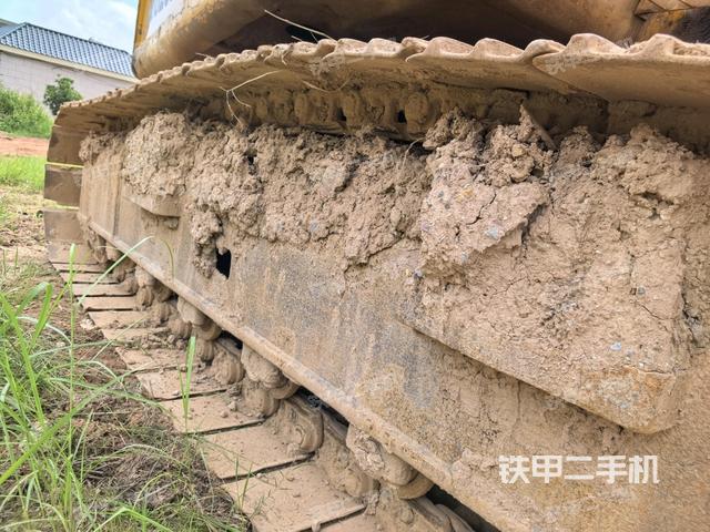 左侧行走马达盖板（行走机构）