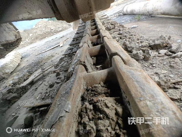 單側(cè)履帶整體（整機外觀）