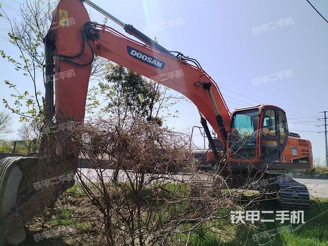 斗山DX215-9C挖掘機