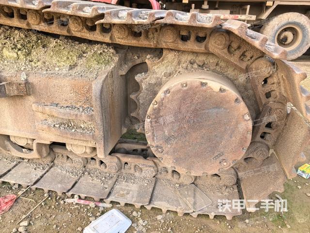 左导向轮（行走机构）