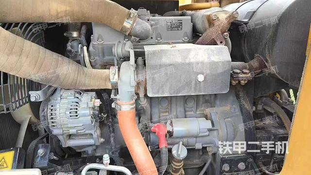 發(fā)動機(jī)整體俯視（整機(jī)外觀）