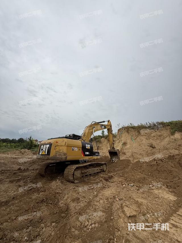 整機右后45°（整機外觀）