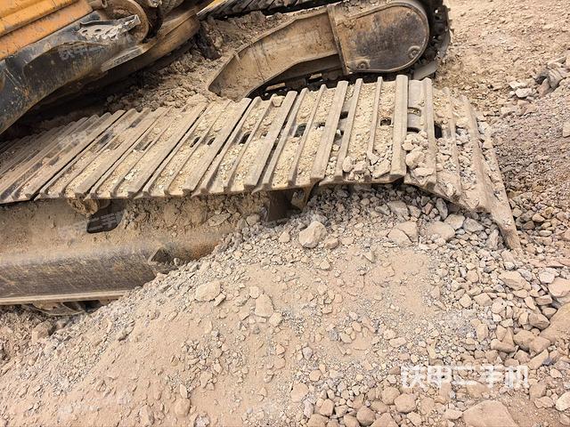 左驱动轮（行走机构）