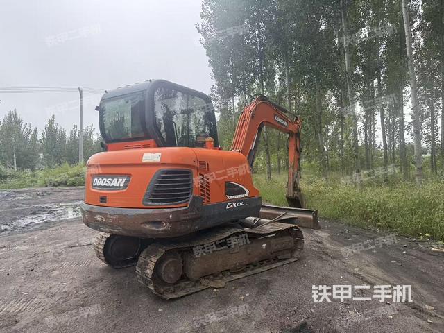 整机右后45°（整机外观）