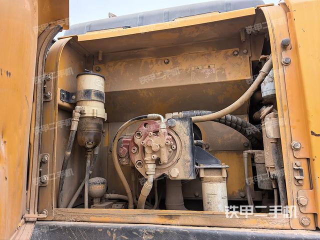 液压泵室（大件舱室）