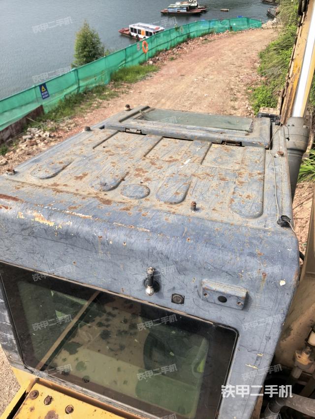 驾驶室顶部俯视（上车部件）