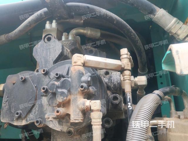 液压泵室（大件舱室）