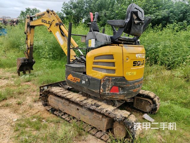 左后45（整機外觀）