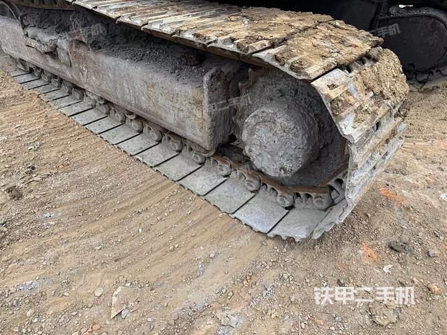 单侧履带整体（整机外观）