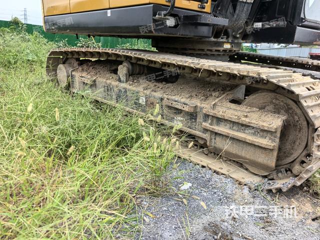 右侧履带整体（行走机构）