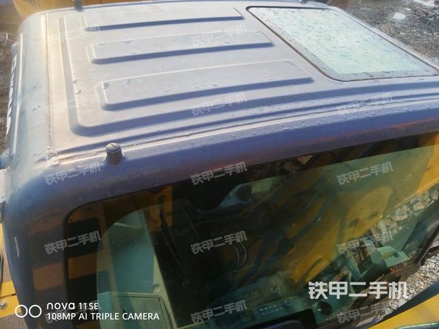 驾驶室顶部俯视（上车部件）