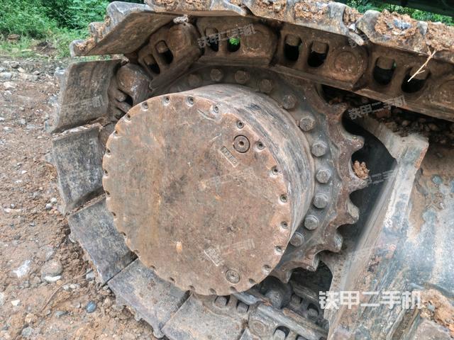 左驱动轮（行走机构）