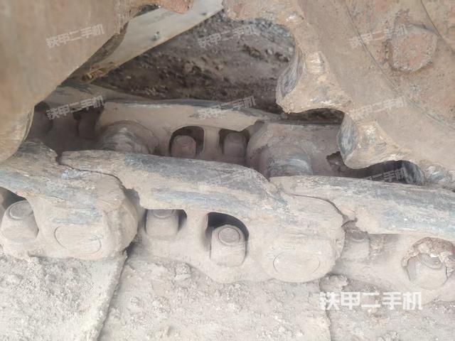 单侧履带整体（整机外观）