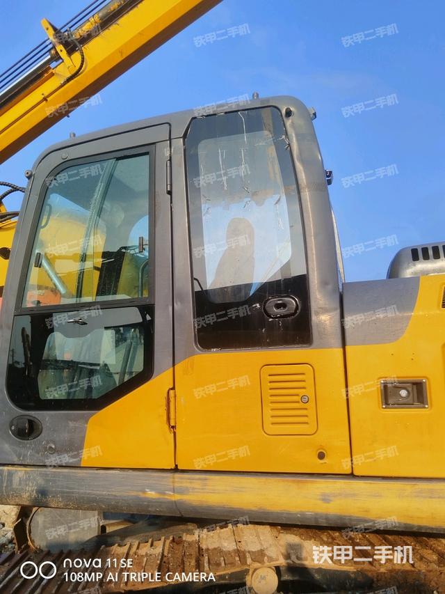 驾驶室左后45度（驾驶室部分）