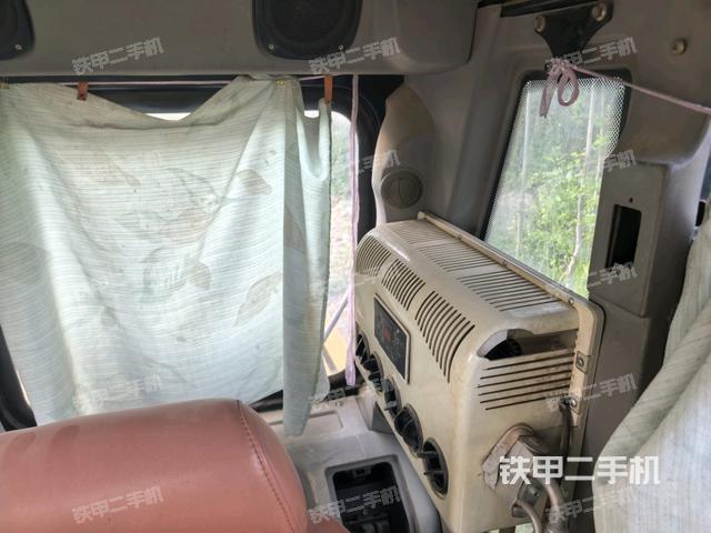 座椅后部（駕駛室部分）