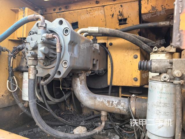 電瓶（大件艙室）