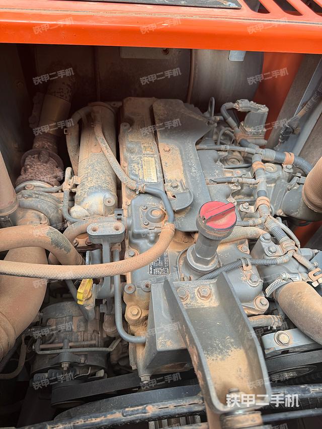 發(fā)動(dòng)機(jī)整體俯視（整機(jī)外觀）