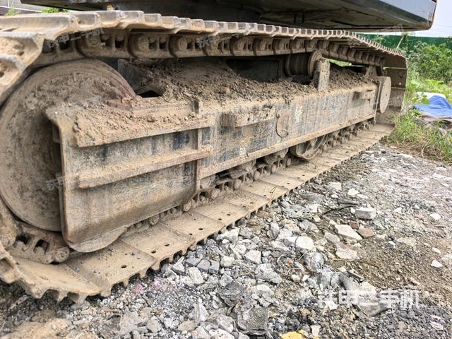 左侧履带整体 （行走机构）