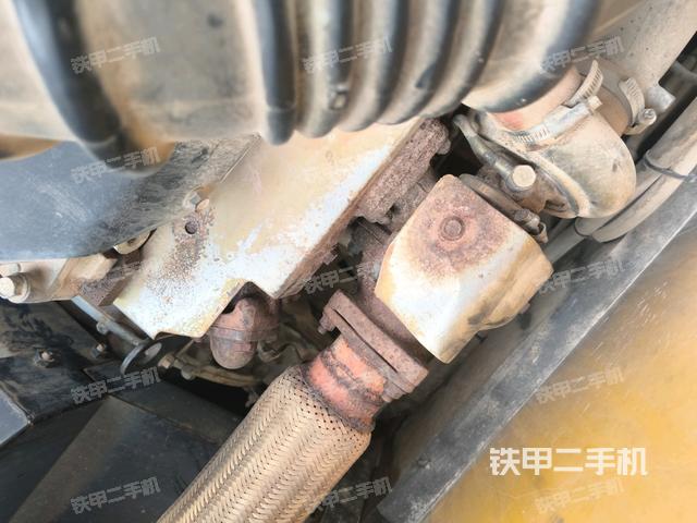 发动机室（上车部件）