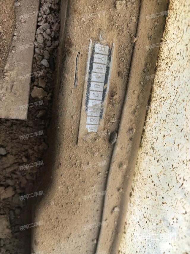 駕駛室左前45度（駕駛室部分）