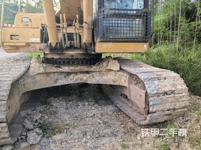 大臂整體?右側(cè)（工作和回轉(zhuǎn)裝置）