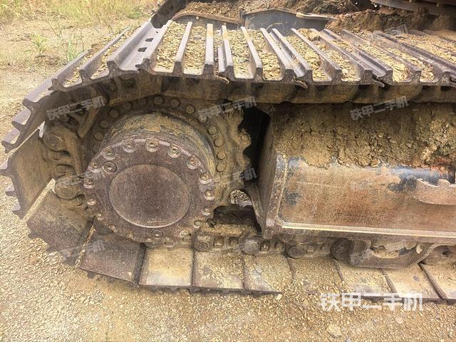 单侧履带整体（整机外观）