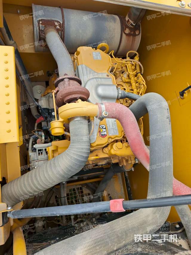 发动机整体俯视（整机外观）