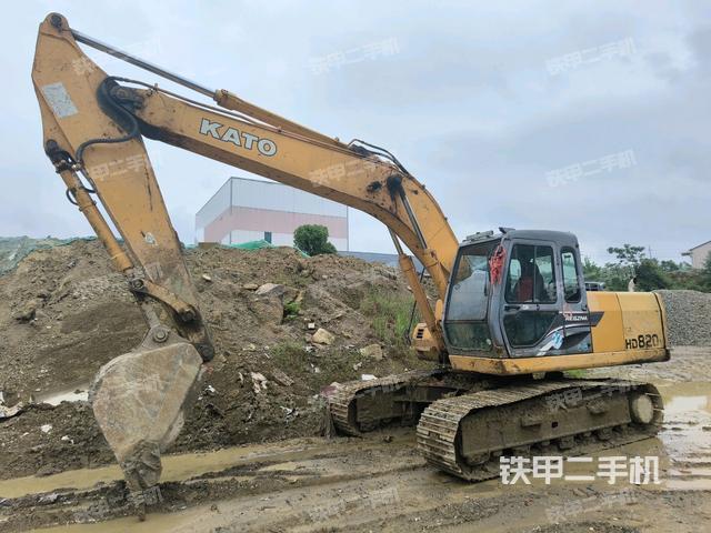 加藤HD820V挖掘机