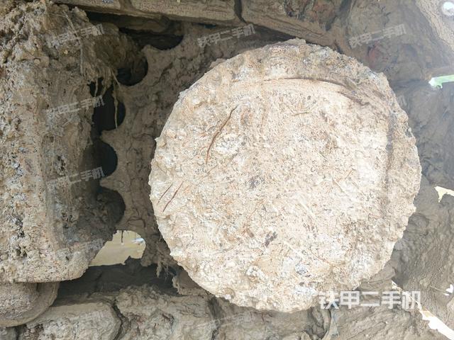 左导向轮（行走机构）