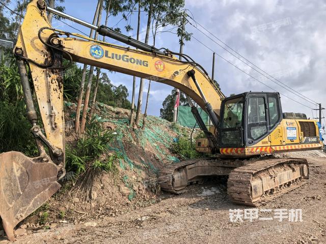 柳工CLG933E挖掘機(jī)