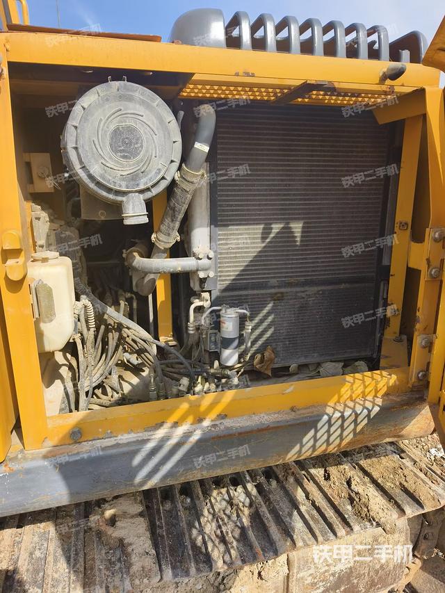 散熱器正面（大件艙室）