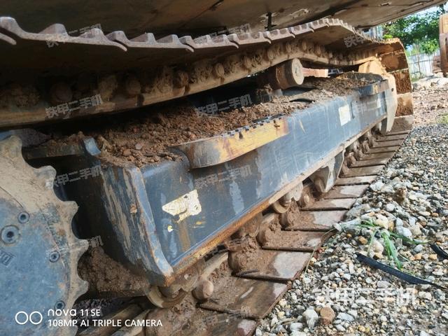 左侧履带整体 （行走机构）