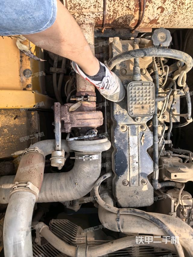 气门室盖螺丝特写（上车部件）