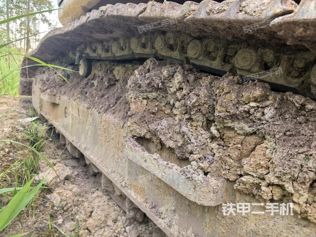 左側(cè)行走馬達(dá)蓋板（行走機(jī)構(gòu)）