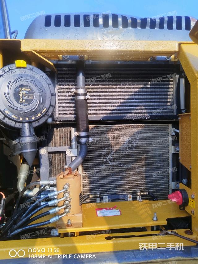 液压泵斜45 右（大件舱室）